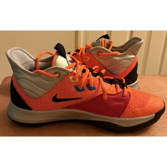 Nike PG 3 Nasa Armstrong Building 703 2019 Size 10.5 Paul George Authentic‎ EUC main image 4
